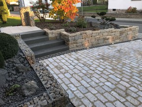 Scheuermann-Naturstein-Showroom-Pflaster-23